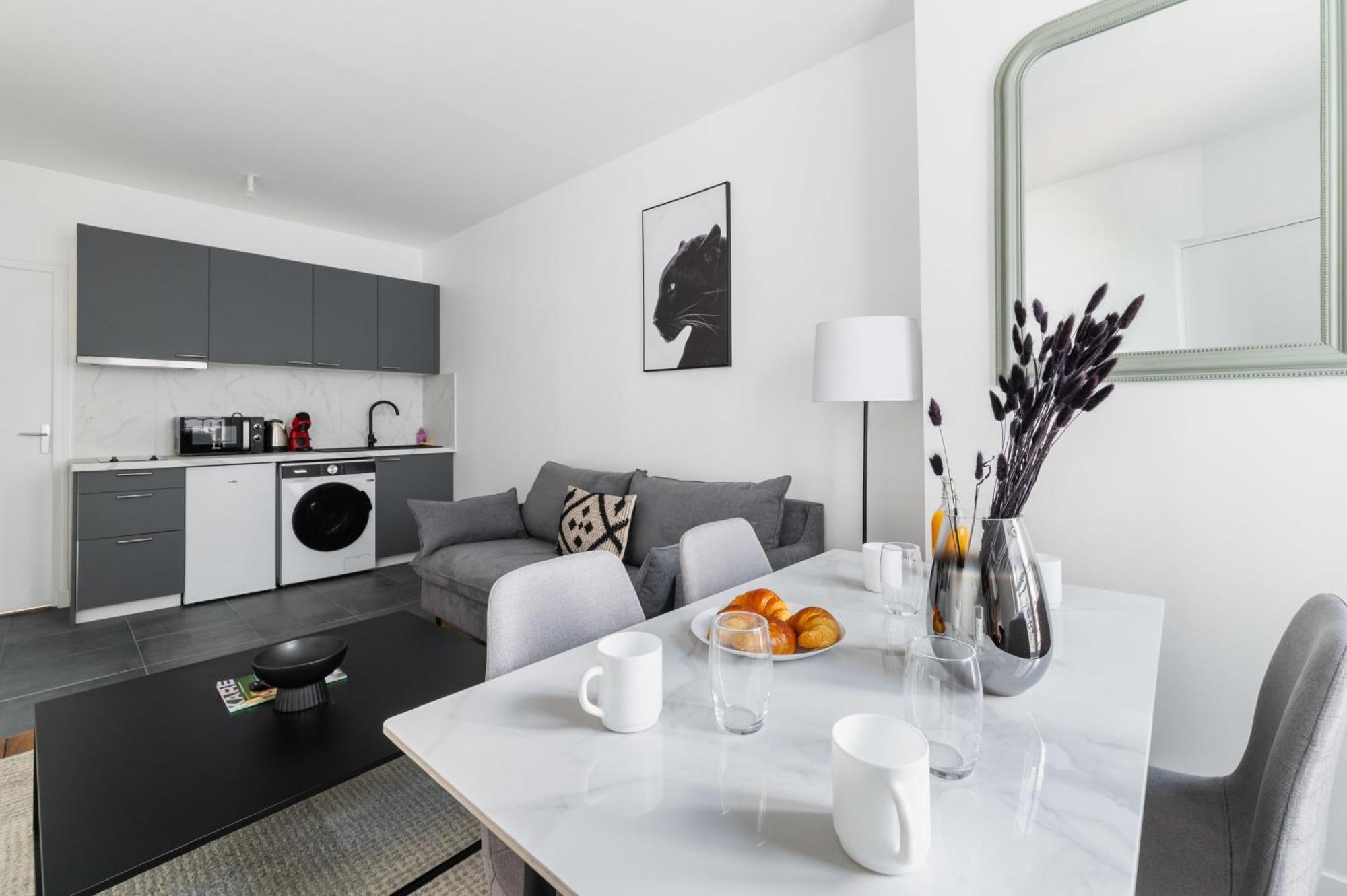 Apartament 2 Pieces Refait Neuf Metro Jaures - Paris 19 - 4P - Flat-Guest Zewnętrze zdjęcie